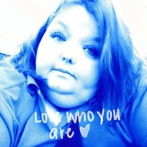 Meet your Posher, Stephie